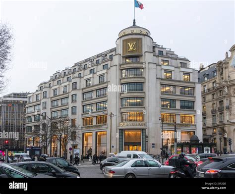 paris shopping louis vuitton|louis vuitton paris shop.